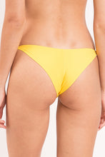 Load image into Gallery viewer, Image 07: Rio De Sol Bottom Bottom Amarelo Cheeky-Crispy