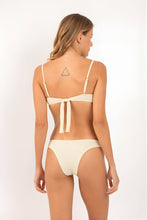 Load image into Gallery viewer, Model Back: Rio De Sol Top Top Brisa-Offwhite Juliette