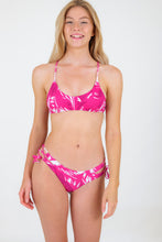 Load image into Gallery viewer, Model Front: Rio De Sol Set Set Pink-Palms Bralette Madrid