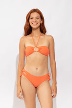 Load image into Gallery viewer, Model Front: Rio De Sol Top Top Tribu-Flow Tayra