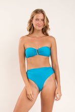 Load image into Gallery viewer, Model Front: Rio De Sol Set Set Fluity-Navega Sara Amy