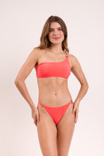 Load image into Gallery viewer, Model Front: Rio De Sol Bottom Bottom Malibu-Folia Bia