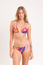 Load image into Gallery viewer, Model Front: Rio De Sol Set Set Funny Frufru