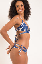 Load image into Gallery viewer, Image 04: Rio De Sol Top Top Pottery Kate