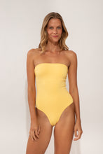 Load image into Gallery viewer, Model Front: Wednesday In Hawaii By Rio De Sol One-Piece Lilikoi Aloha