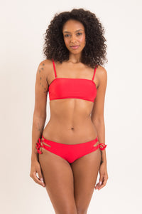 Model Front: Rio De Sol Bottom Bottom Rouge Madrid